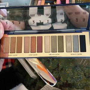 Charlotte Tilbury starry eyes palette